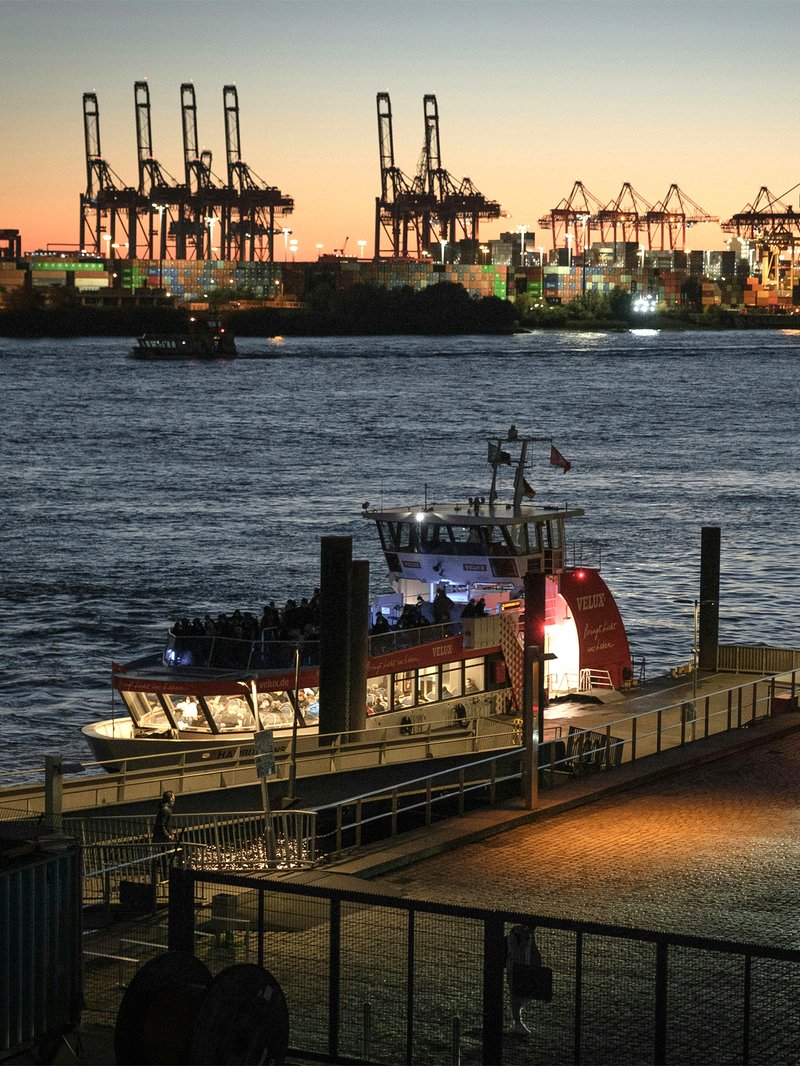 Commercial Enquiries | Hullbot